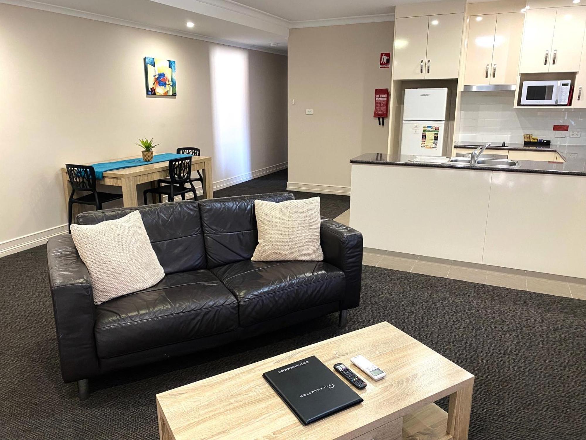 City Ville Apartments And Motel Rockhampton Quarto foto