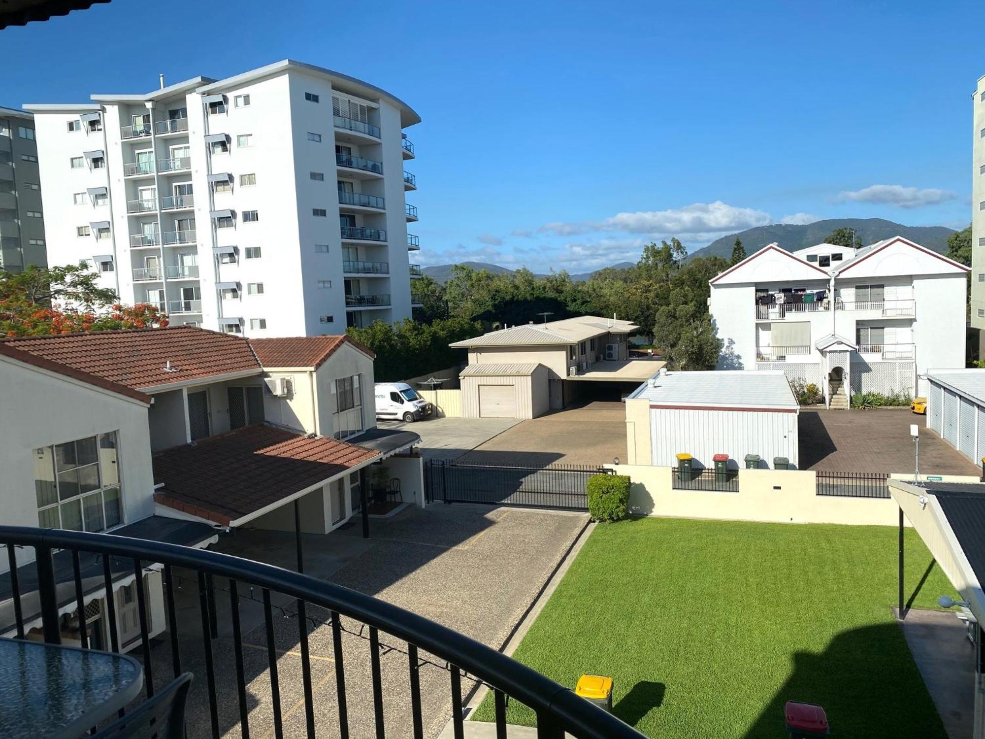 City Ville Apartments And Motel Rockhampton Quarto foto