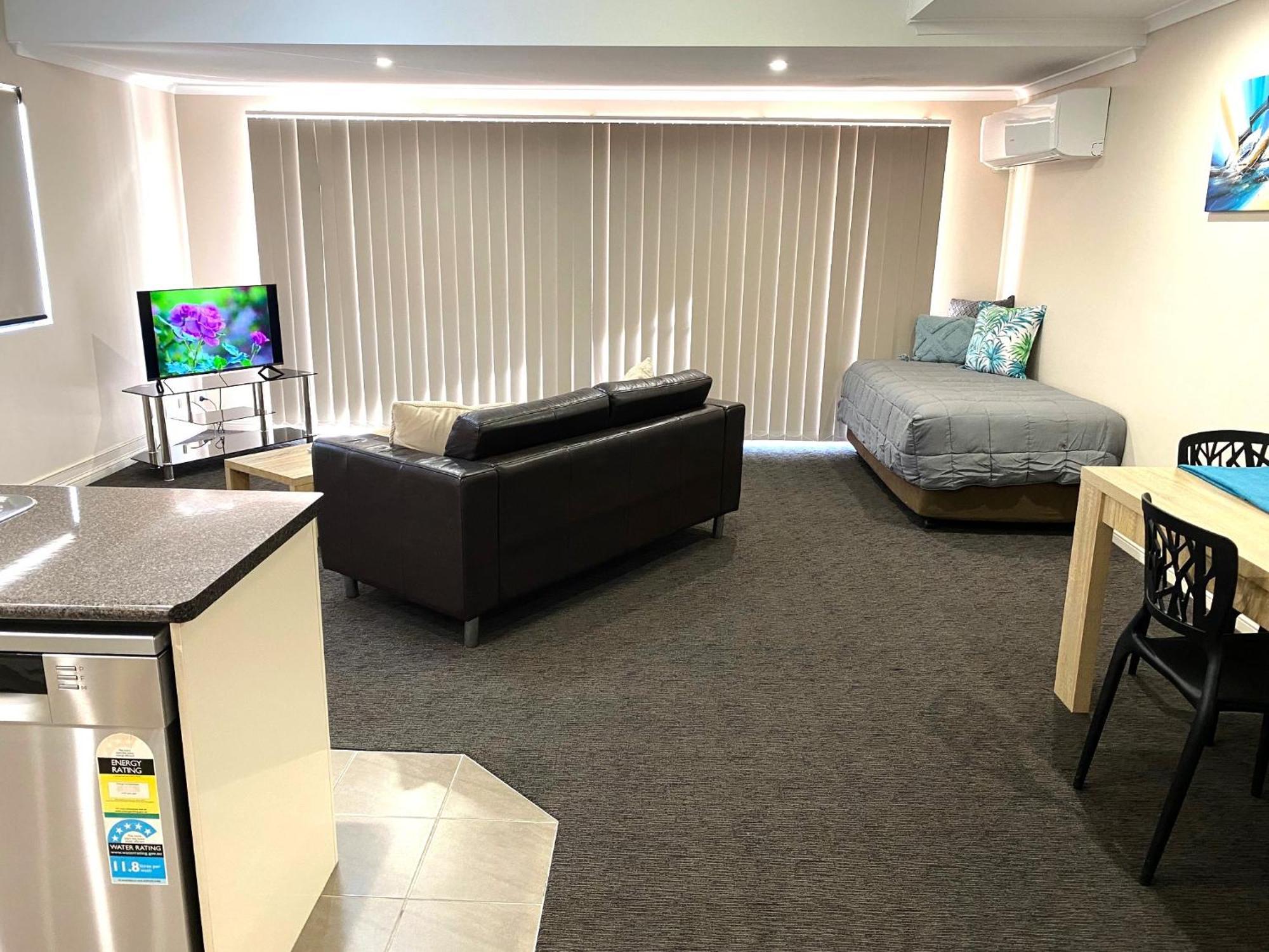 City Ville Apartments And Motel Rockhampton Quarto foto