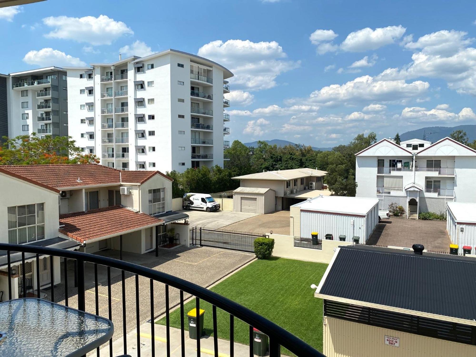 City Ville Apartments And Motel Rockhampton Quarto foto