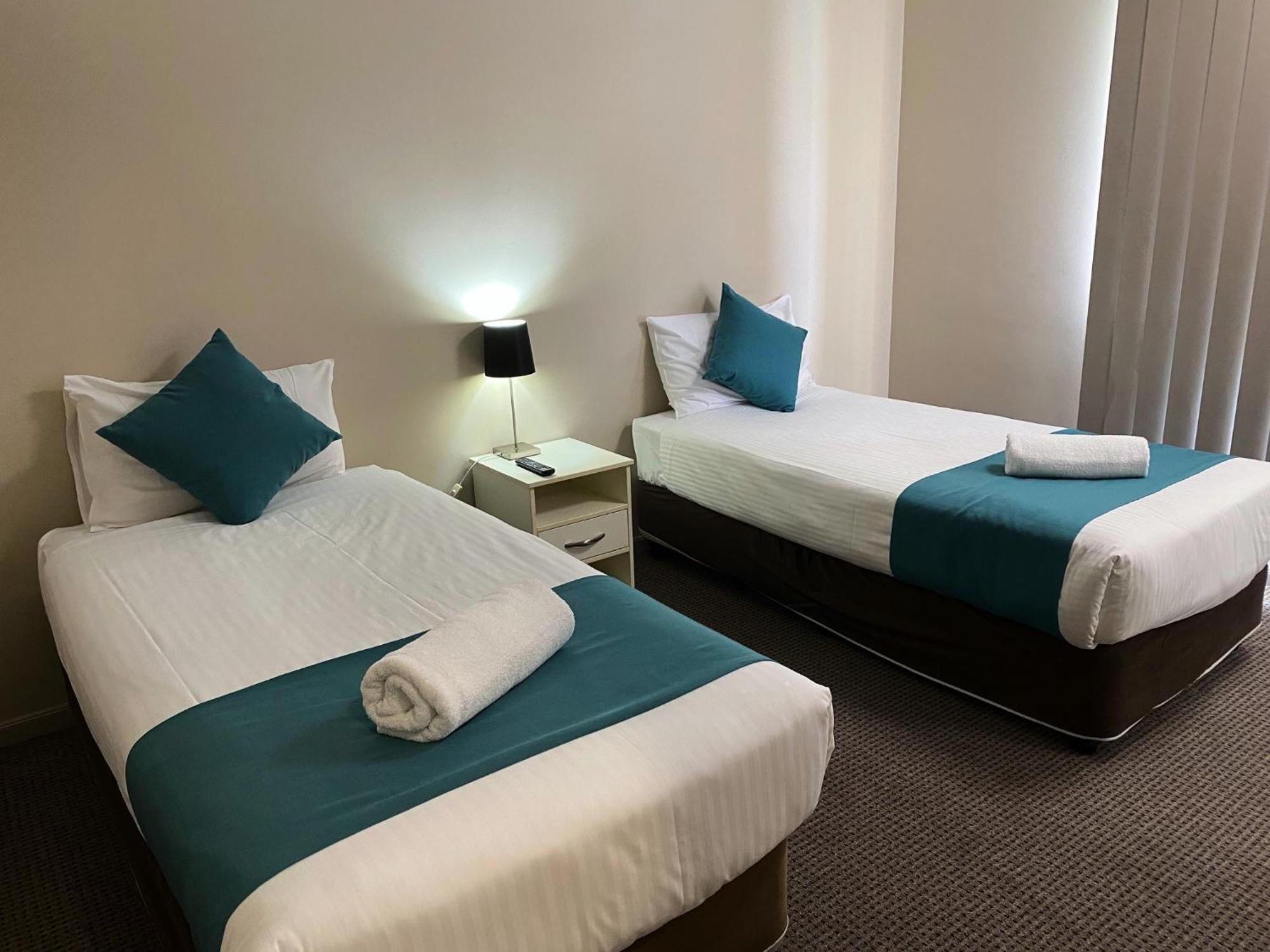 City Ville Apartments And Motel Rockhampton Quarto foto