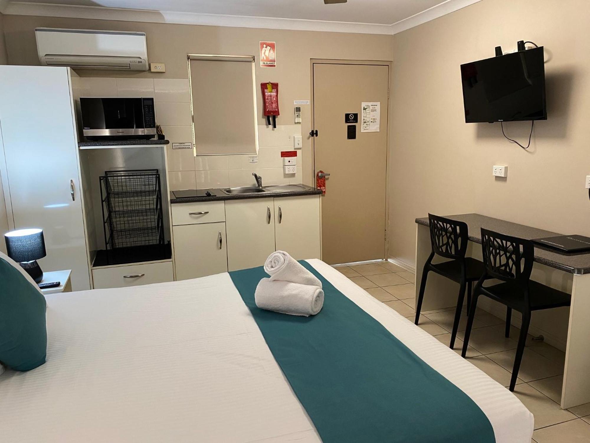 City Ville Apartments And Motel Rockhampton Quarto foto